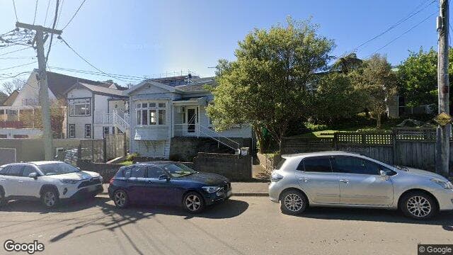 Street view of 27 Mckinley Crescent