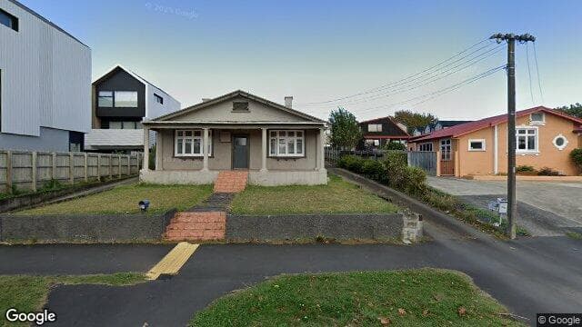 Street view of 17B Palmerston St