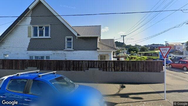 2/122 Rongotai Road