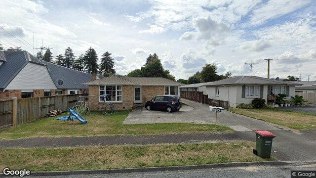 6a Inverness Ave