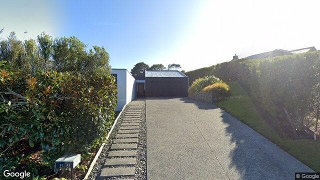 49 Freshfields Road