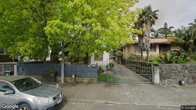 Street view of 1/833 Manukau Road
