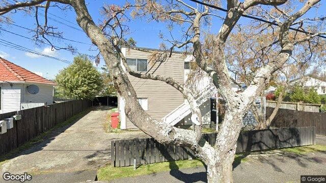 2/54 Awamutu Grove
