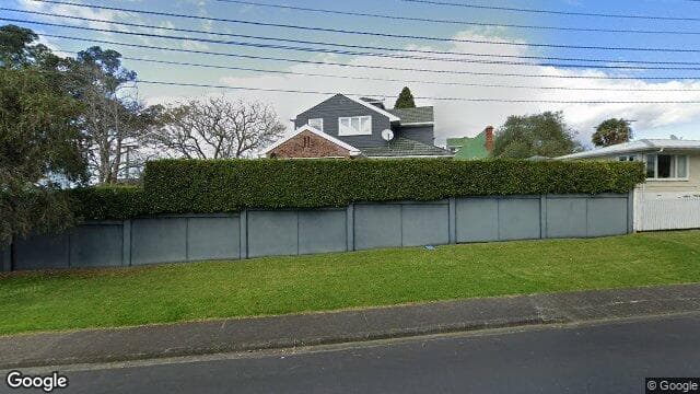 2/100 Wakanui Street