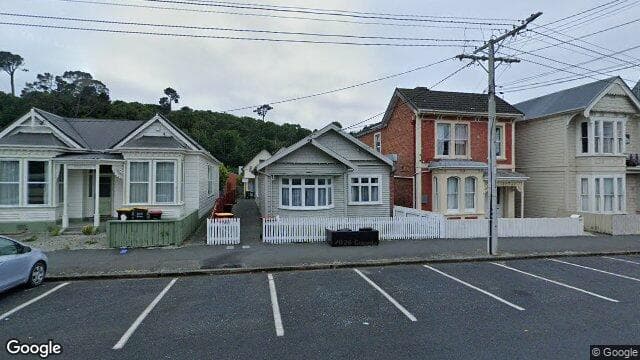 Street view of 657 Castle Street