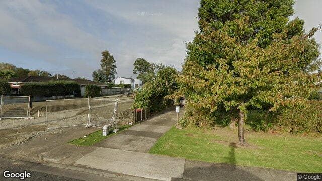 8/8 Brady Road