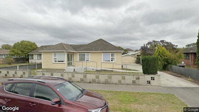 17 Bateman Ave