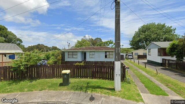 Street view of 33 Olive Cres
