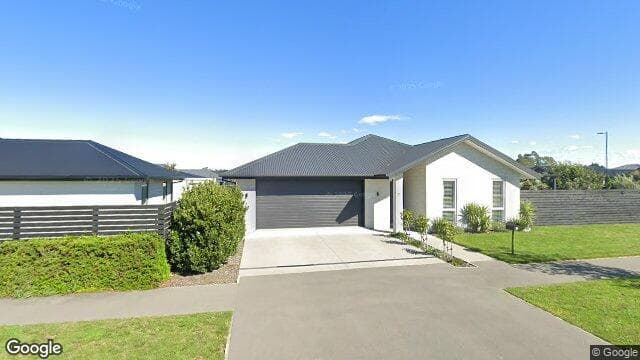 21 Sandhurst Drive