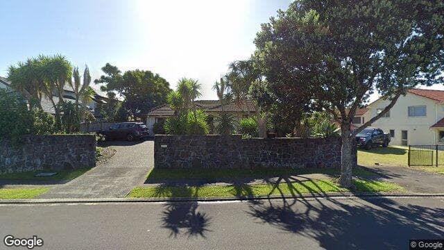 Street view of 5 Waimanu Bay Drive