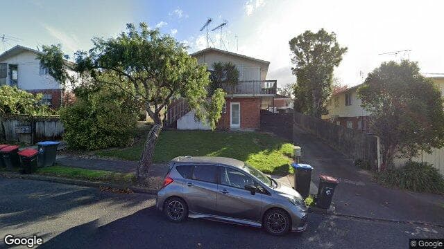 Street view of 4/52 Gowing Drive