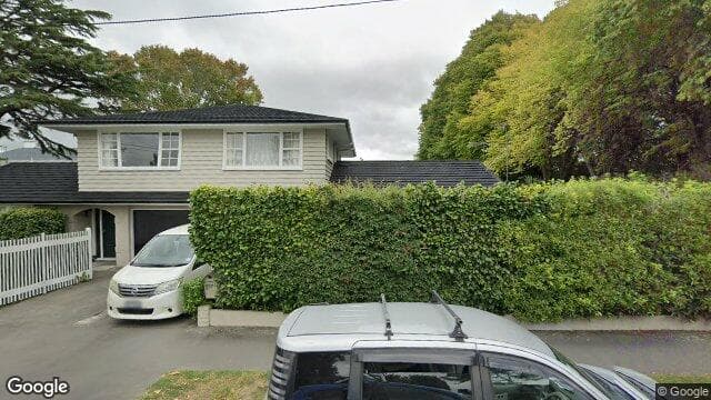 2/195 Clyde Road