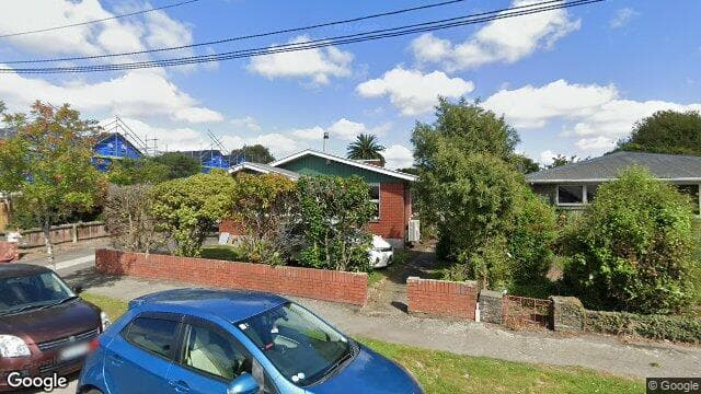 Street view of 17 Reading St