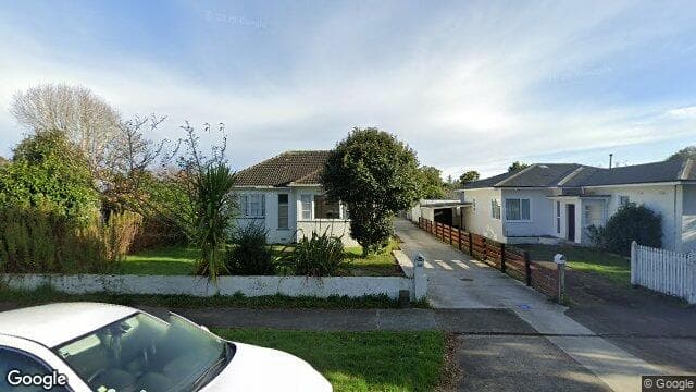 Street view of 112 Manawatu Street