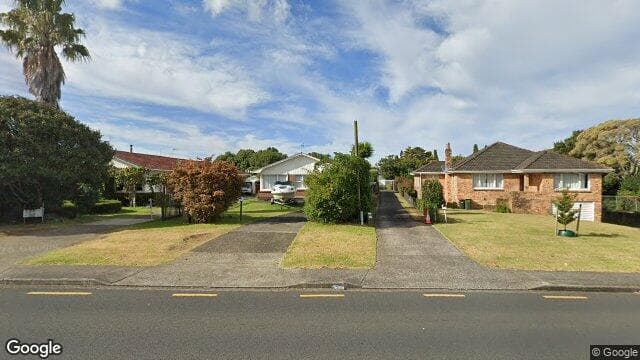 Street view of 4/399 Ellerslie Panmure Highway