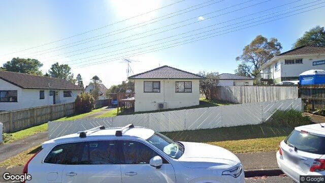 8 Santiago Crescent
