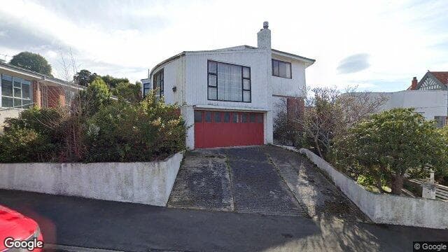 70 Hawthorn Avenue