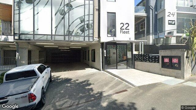 1b/22 Fleet Street