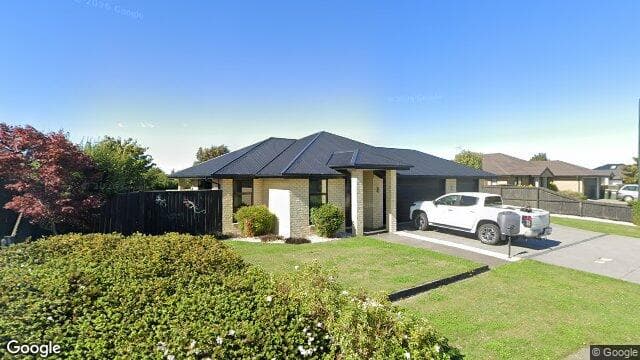 14 Christie Pl