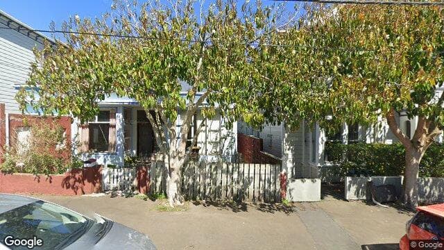 Street view of 32a Roy Street