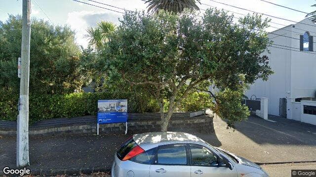 2/20 Shelly Beach Road