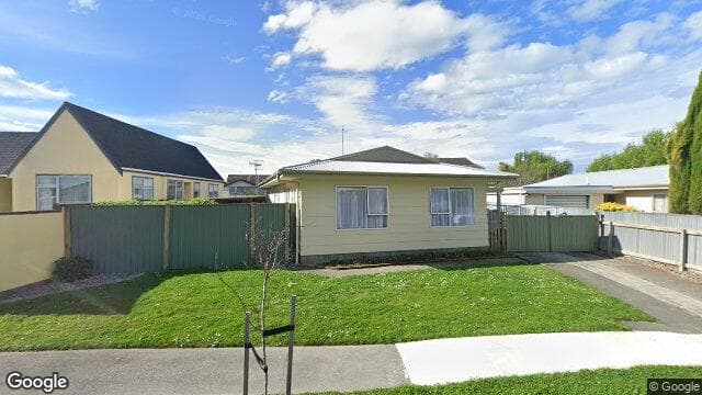 11 Currie Street