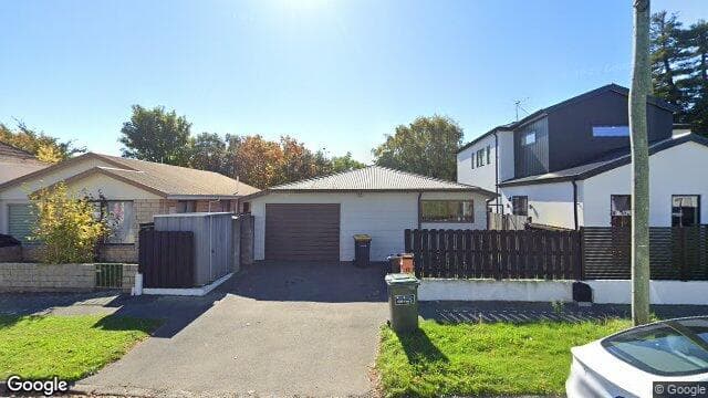 17 Hutcheson Street