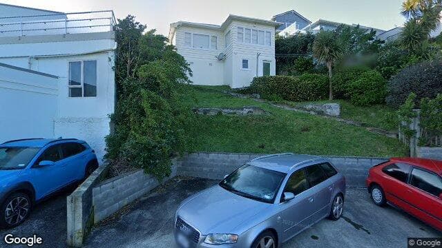 93 Maupuia Road