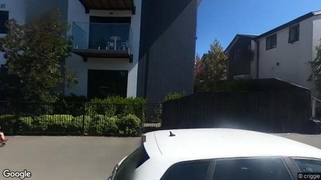 Street view of 2D/207 Kilmore Street