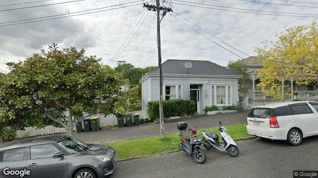 27 Anglesea Street