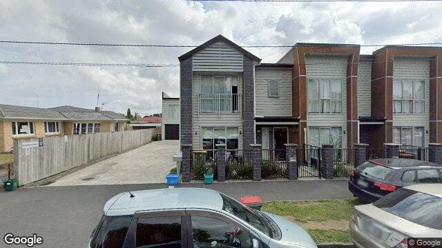 Street view of 2/113 Knighton Road