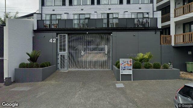 2/42 Saint Benedicts Street
