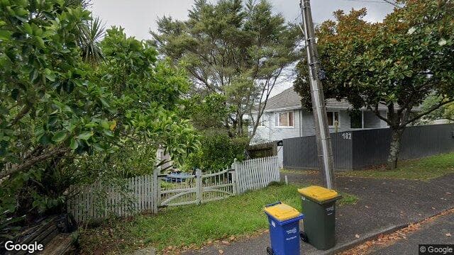 2/184A Old Titirangi Road
