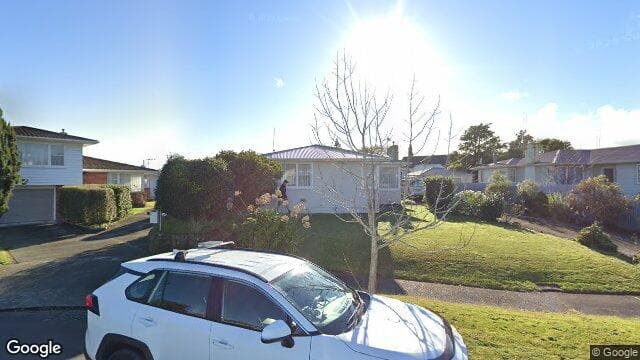 1/8 Lowestoft Place