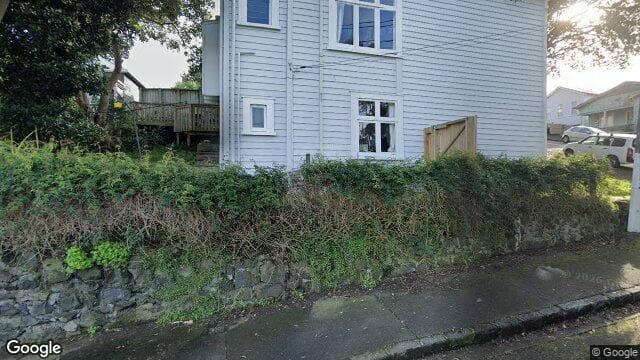 Street view of 39 King St