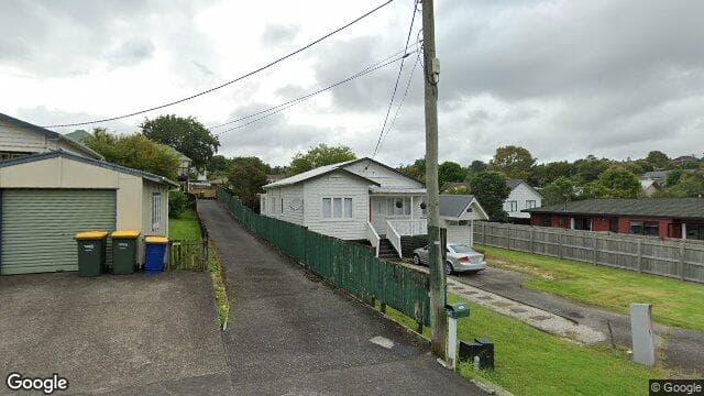 4 Bowers Road