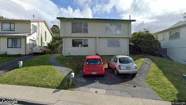 34A Colchester Crescent