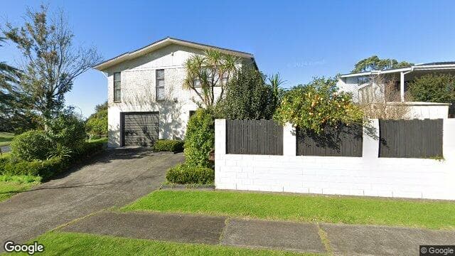 2 Lilian Place