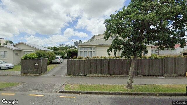 1/7 Terrace Street