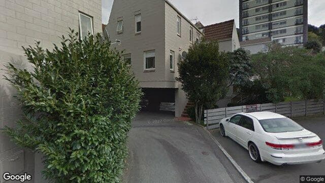 6 Stowe Hill