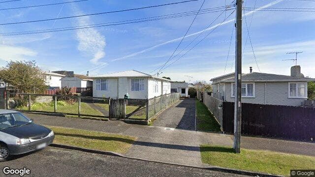 Street view of 57 Banks St