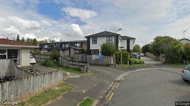Street view of 3/21 Inverness Avenue