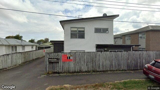 Street view of 91C Knighton Road