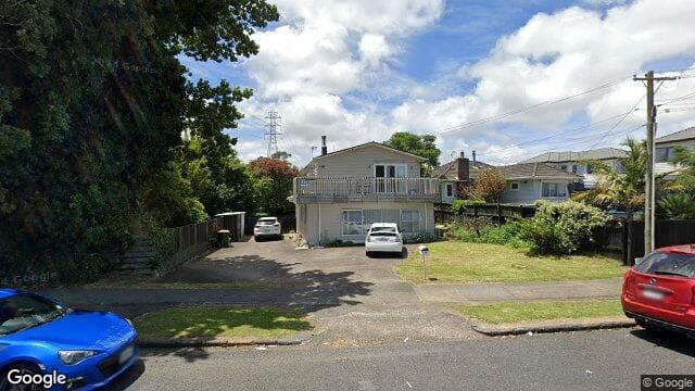 14A Earlsworth Road