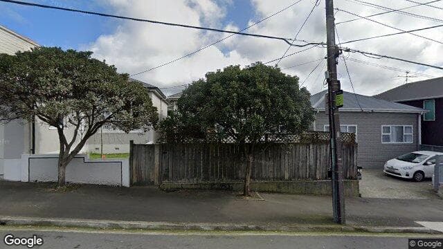 228 Rintoul Street