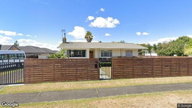Street view of 32 Clematis Avenue