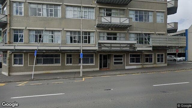 Street view of 1c/135 Taranaki St