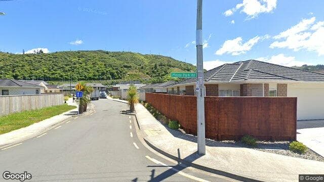4 Martha Turnell Crescent