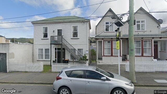 212 Rintoul Street