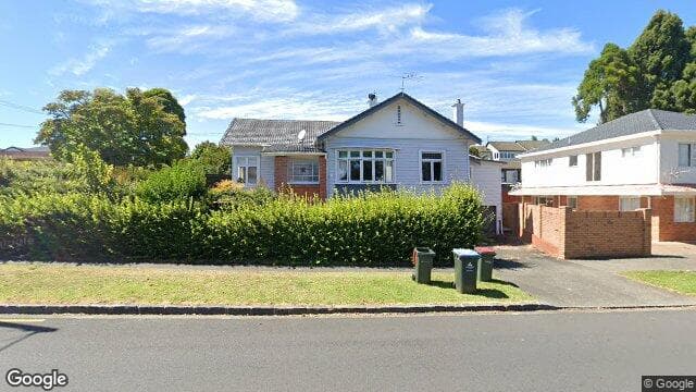 Street view of 30 King George Avenue